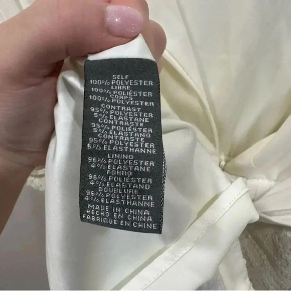 Vince Camuto Cream Sleeveless Cocktail
Dress Pleated Top and Sequin Skirt 8 - Picture 9 of 12